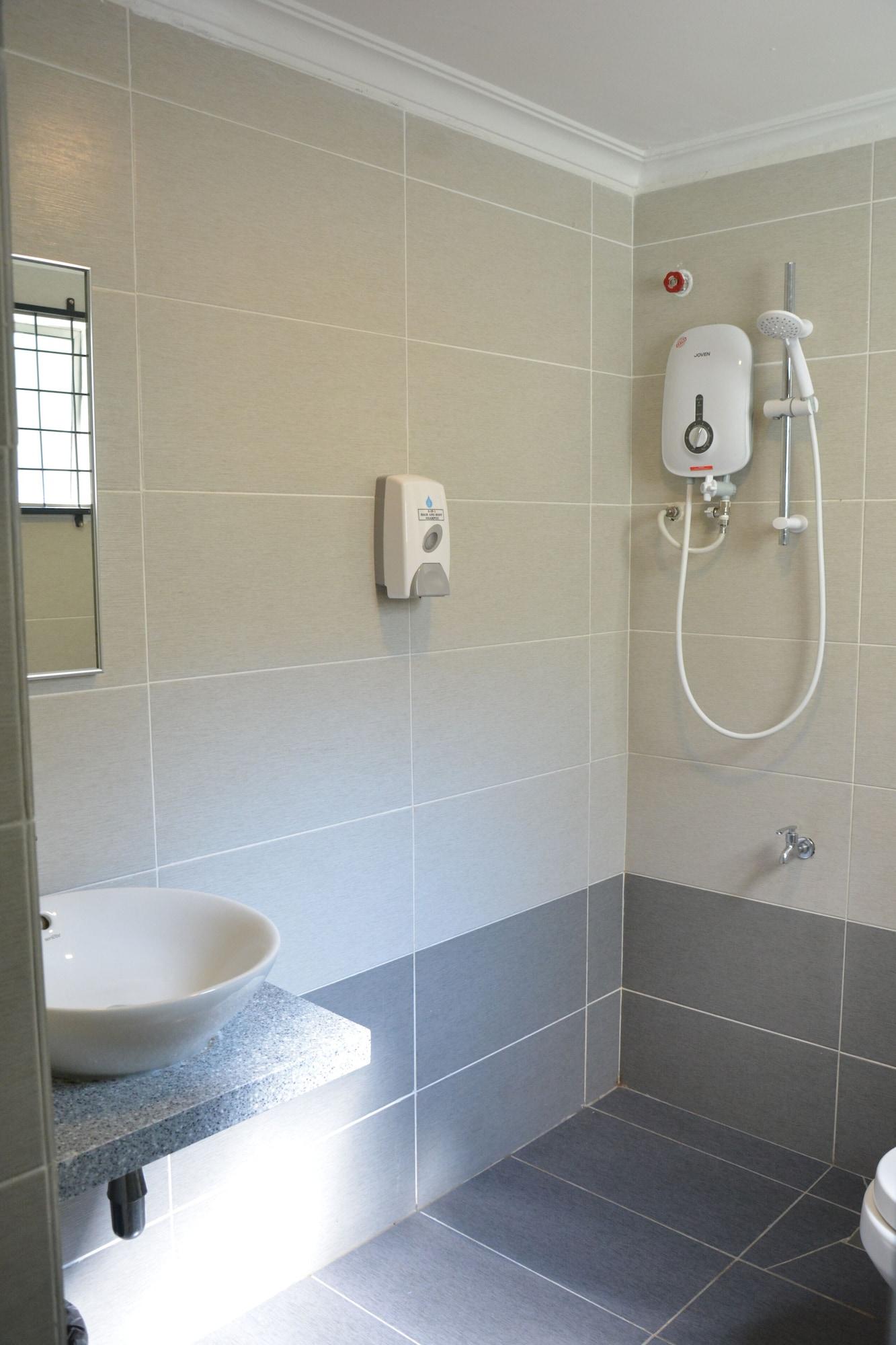 Aparthotel Promenade Service Kota Kinabalu