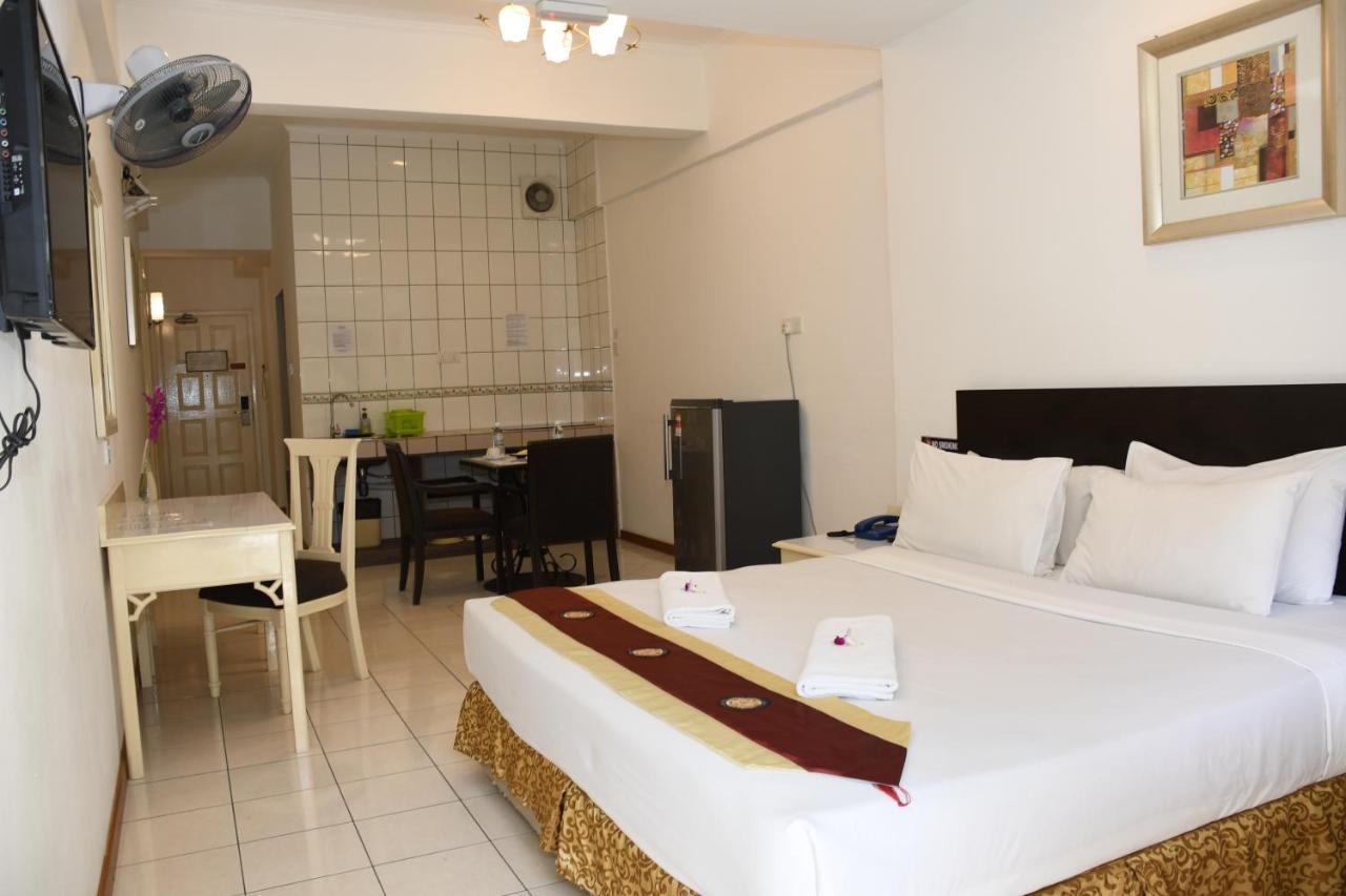 Promenade Service Aparthotel 2*